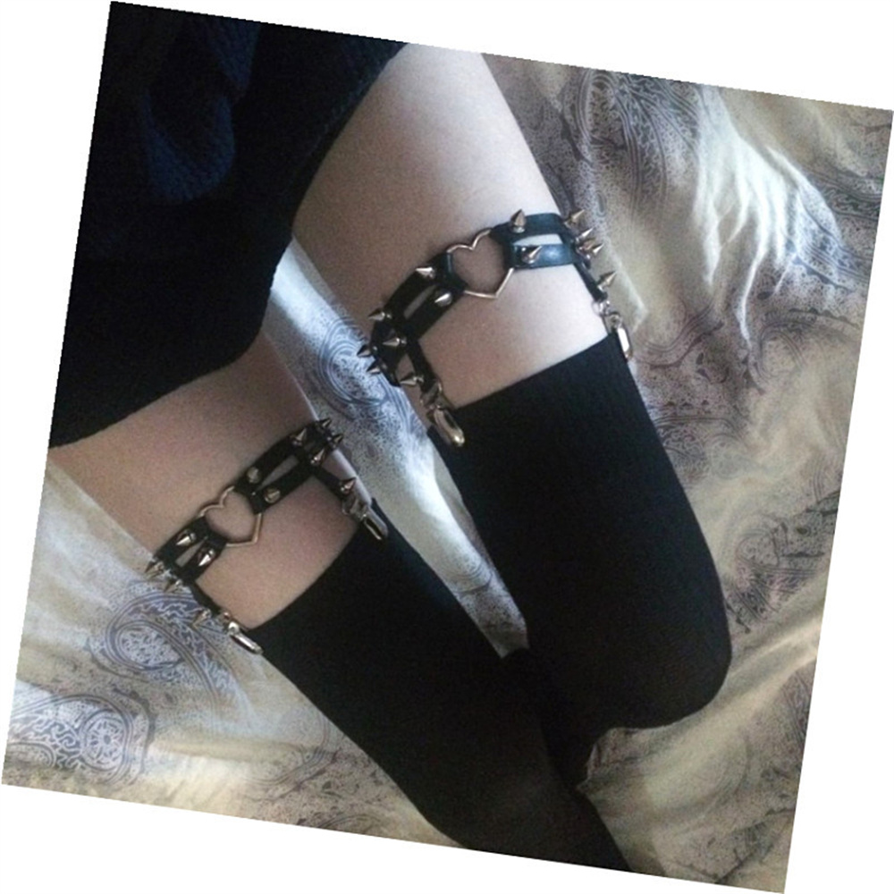 1Pcs Women Punk Goth Heart PU  - Garter Belt Set 评论和价格